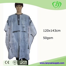 China Polyester Printed Shampoo Capes Styling Capes for Salon manufacturer