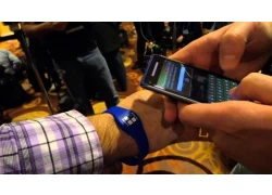 Chine Le bracelet NFC augmente la durabilité du contrôle des foules de manière inventive fabricant