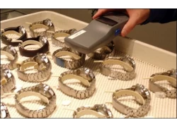 Chine Comment gérer vos bijoux avec une étiquette de bijoux RFID personnalisée fabricant