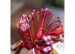 porcelana ¿Qué son las pulseras RFID? ¿Es la muerte de la entrada al concierto? fabricante