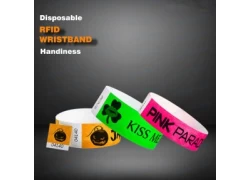 porcelana ¿Sabe cómo elegir una pulsera de PVC RFID? fabricante