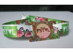 porcelana El encanto irresistible de las pulseras tejidas: ¿por qué son tan populares? fabricante