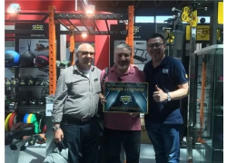 China Italy Rimini fitness show fabrikant