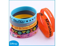 porcelana Pulseras RFID PVC: el futuro del acceso a eventos seguro y conveniente fabricante