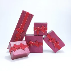 China Custom Jewelry Box with Decorative Ribbon Custom Size Color manufacturer