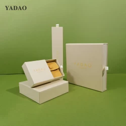 China Natürliches Beige, umweltfreundlich, langlebig, leicht, Schubladendesign, beliebtes Silberschmuck-Accessoire, Online-Verpackungsbox-Beutel-Set Hersteller