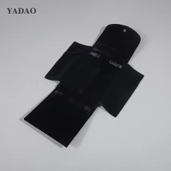 中国 黒ベルベット仕上げの展示用ジュエリーポーチ メーカー