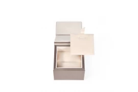 Sustainability practices in jewelry packaging