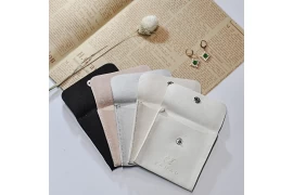 How many styles of jewelry pouches do you know?