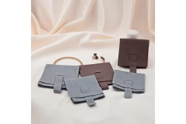 How many styles of jewelry pouches do you know(3)?