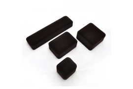Luxury Jewelry Box Gift Packaging Ring Plastic Box with Customized Logo and Material