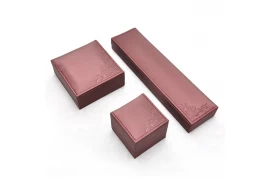 Factory Custom Logo Wood Packaging Edge Stitching Jewelry Box Elegant Bracelet Box