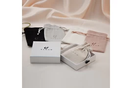 Elegant Jewelry Gift Packaging Pouch for Gold Jewelry Drawstring Pouch Wholesale with Optional Paper Box