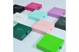 How to choose jewelry paper drawer box with pouch inner design
