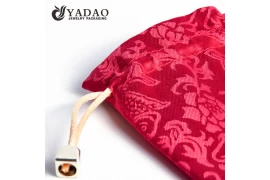 How to choose one jewelry  pouch bag suit your jewelry