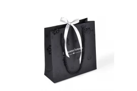 Recycled Custom Gift Paper Bags with Handle Ribbon