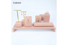 Trends in personalized jewelry packaging