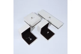 Custom Jewelry Packaging: Making Your Brand Stand Out
