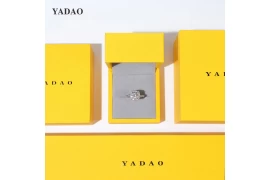 Vai trò của Vật liệu: Gỗ, Nhung và Kim loại Nâng tầm việc Bảo quản Đồ trang sức như thế nào