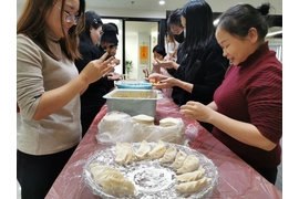 Hoy mga miyembro! Kain tayo ng dumplings!