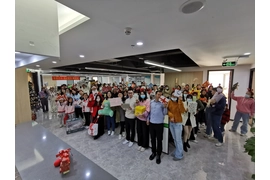 Christmas Gifts Exchange event sa Sunny Worldwide Logistics