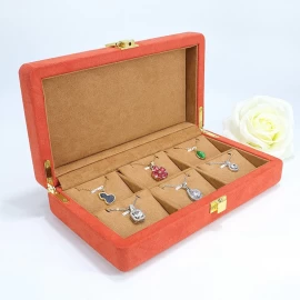China Custom Big size storage case velvet portable jewelry box with free logo color manufacturer