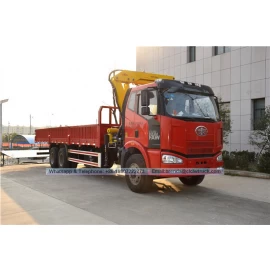 चीन 6x4 FAW 12000kg हाइड्रोलिक फोल्डिंग ट्रक माउंटेड क्रेन उत्पादक