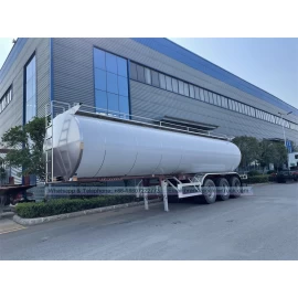 China Semi-reboque de 3 eixos de alta qualidade 30m3 Tanker de transporte de leite fresco feito de aço inoxidável de qualidade alimentar para vendas fabricante