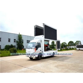 الصين ISUZU BRAND 4*2 price of mobile LED truck الصانع