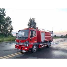 الصين Dongfeng 4000Liter Tank Tank Fire Truck ، 4x2 4CBM Fire Truck Manufaction China الصانع