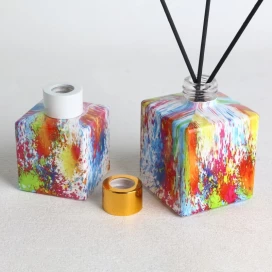 China Water transfer finished oil painting pattern square glass diffuser bottle set of 2 manufacturer