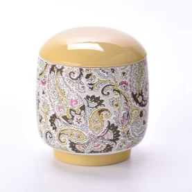 porcelana Frascos de vela de cerámica de lujo únicos al por mayor con tapa de cerámica fabricante