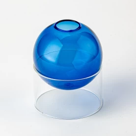 China Creative Style Blue Glass Ball Empty Glass Perfume Diffuser Bottle Supplier manufacturer