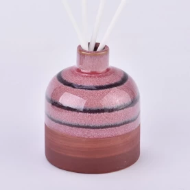 China Luxury Colored Glazed Ceramic Reed Diffuser Bottle Perfume Ceramic Bottle for Home Fragrance manufacturer