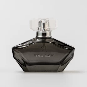 الصين Luxury فريد من نوعه شعار مخصص 50 مل زجاجة العطور العطور مع غطاء فاخر الصانع