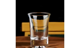 les experts conseillent verres couramment utilisés potable acides boissons d'empoisonnement faci