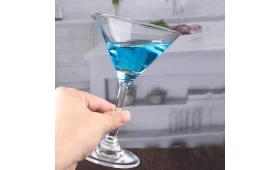 Introductie van cocktailbril