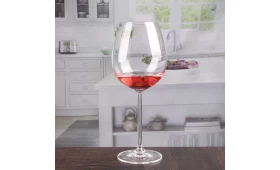 Fornitori all'ingrosso di vetri di vino