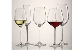 Per cosa sono gli steli dei bicchieri da vino?