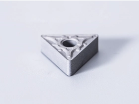 porcelana Insertos de carburo de tungsteno para corte de metal fabricante