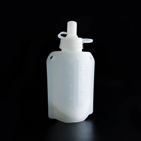 China Benhaida Dishwasher Safe Multifunction Reusable Baby Food Pump Pouch with Lid Premium Silicone Breast Milk Storage Bag manufacturer