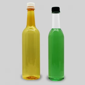 China Long Neck Round Empty Transparent 500ml 750ml Plastic Wine Bottles - COPY - hhir85 fabricante