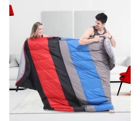 China Saco de dormir impermeável ultraleve para o clima frio família camping vendedor saco de dormir fabricante
