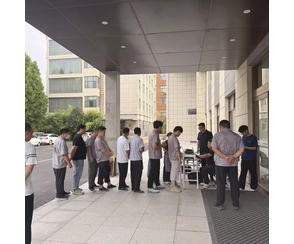 Cuidando da saúde dos funcionários e construindo uma base sólida para o desenvolvimento, a Huasheng organiza exames de saúde para todos os funcionários