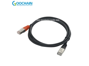 China Kundenspezifische RJ45 8P8C-Stecker-an-männliches Kabel mit abgeschirmten Anschlüssen Hersteller