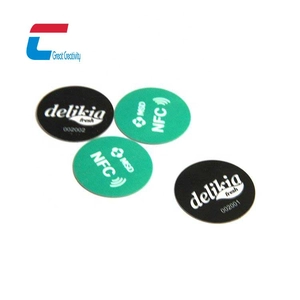 Etichetta piatta per social media NFC rotonda in plastica all'ingrosso