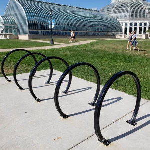 Porte-vélos circulaire avec tube carré