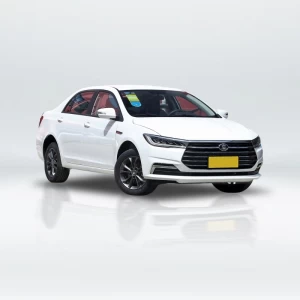 Neues Energie-Elektroauto BYD Qin EV Car-Hailing 450
