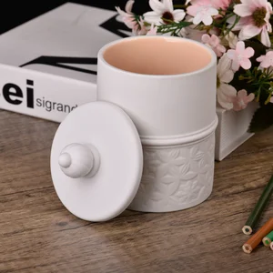 Customized vintage relief white ceramic candle jar with lid