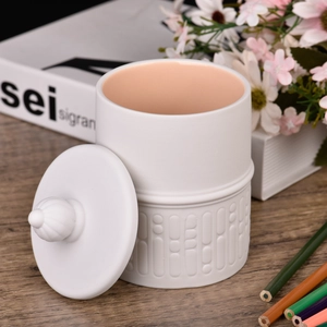 Customized pure white glaze interior ceramic candle jar with lid